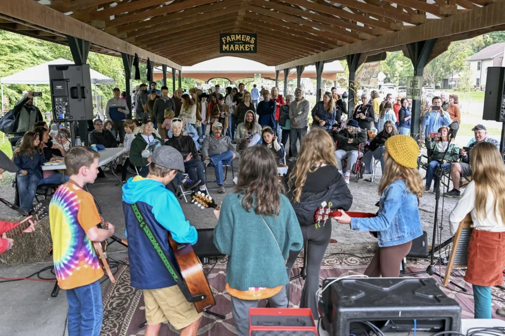 Fiddles & Foliage Festival. By Greg Cuda.